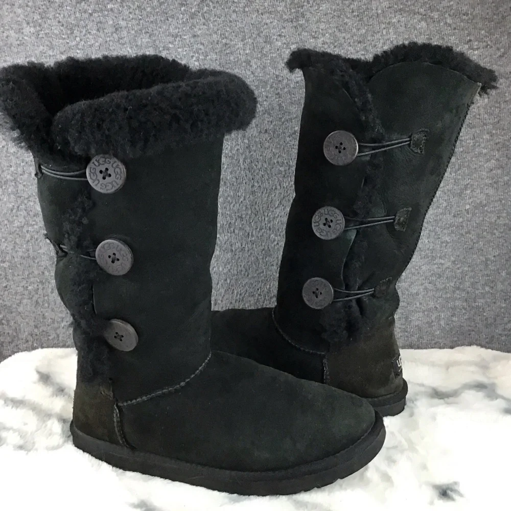 UGG Women's Tall Black‎ Buttoned Winter Boots